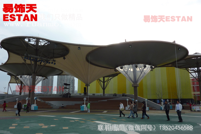 浦西演出廣場(chǎng)